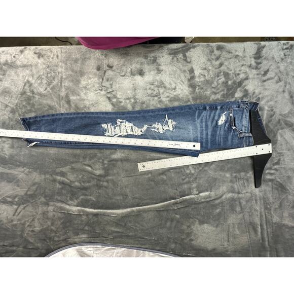 American Eagle next level stretch size 2 jeggin crop distressed medium blue wash - Picture 15 of 15